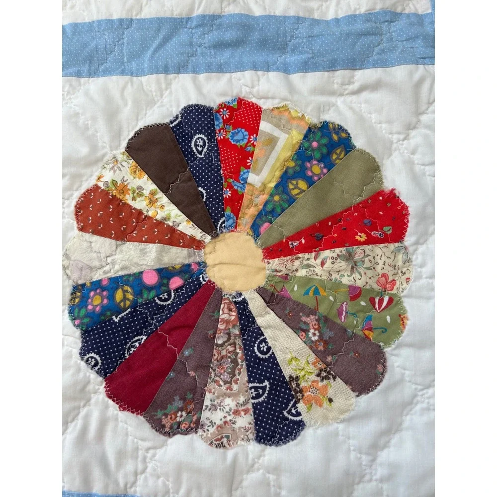 Vintage Handmade Dresden Plate Quilt Blue White Multicolor Patchwork 74x88